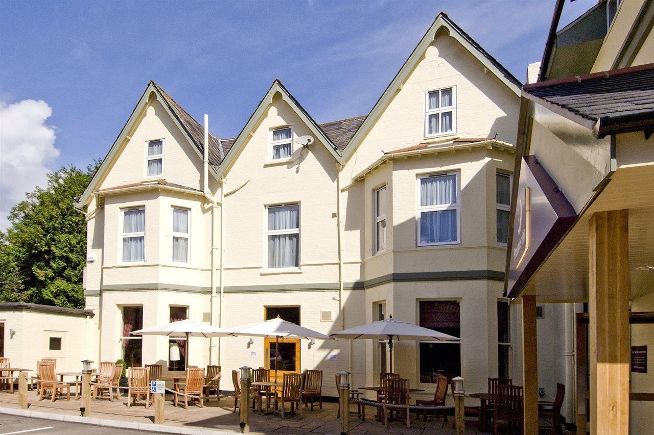Premier Inn Bournemouth East Екстериор снимка