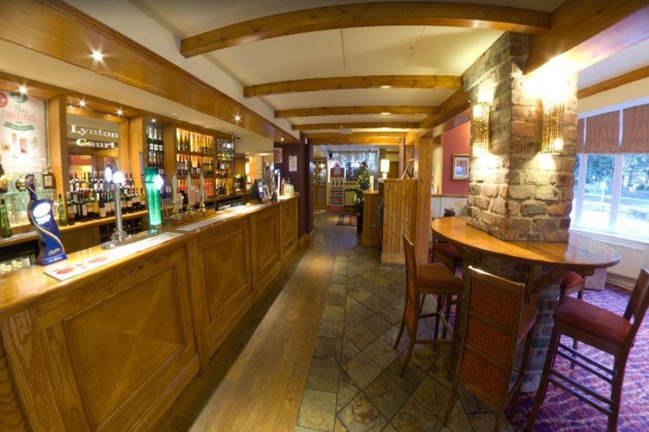 Premier Inn Bournemouth East Екстериор снимка