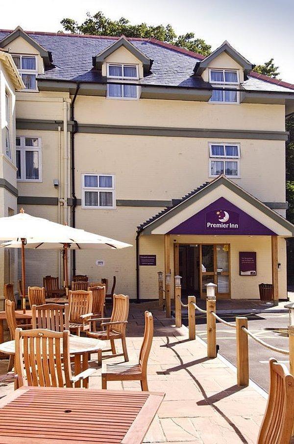 Premier Inn Bournemouth East Екстериор снимка